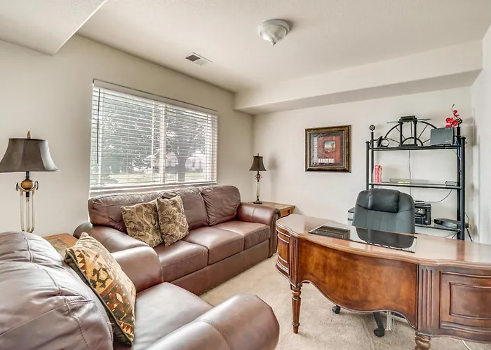 Сasa de vacaciones ~ 5 Mi To Frontier Park: Cozy Townhome *